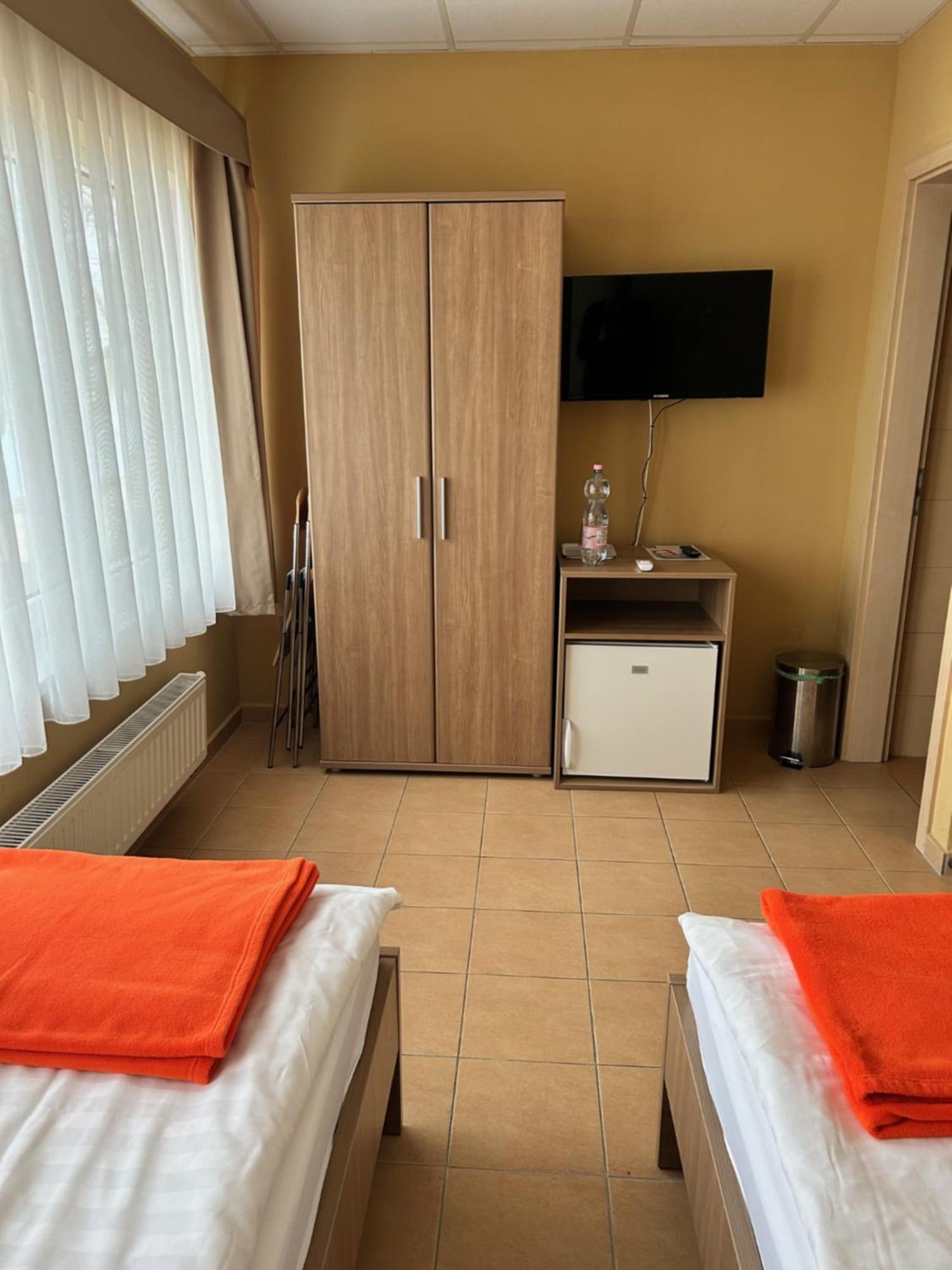 Bf Hotel Balatonföldvár 외부 사진