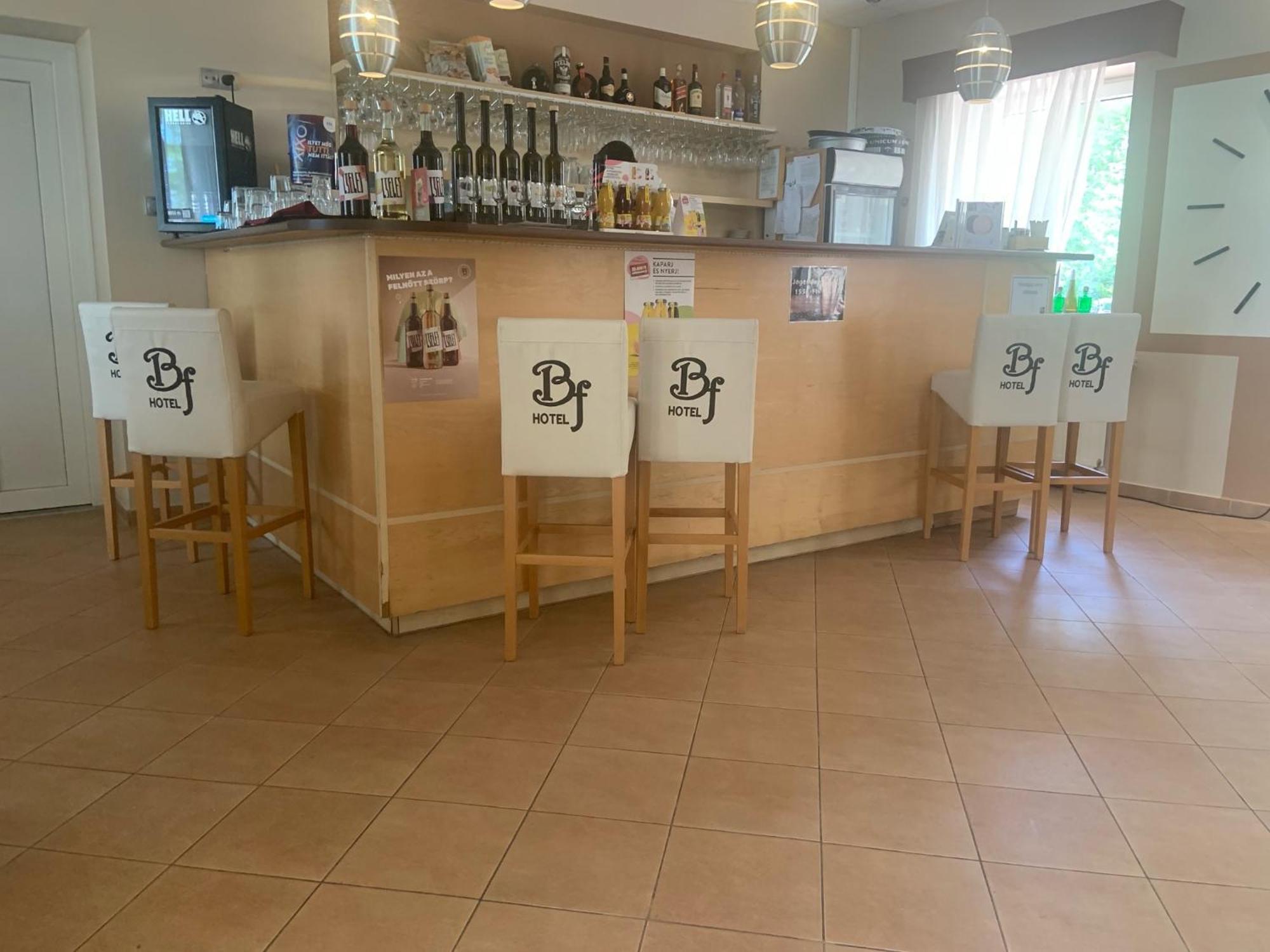 Bf Hotel Balatonföldvár 외부 사진