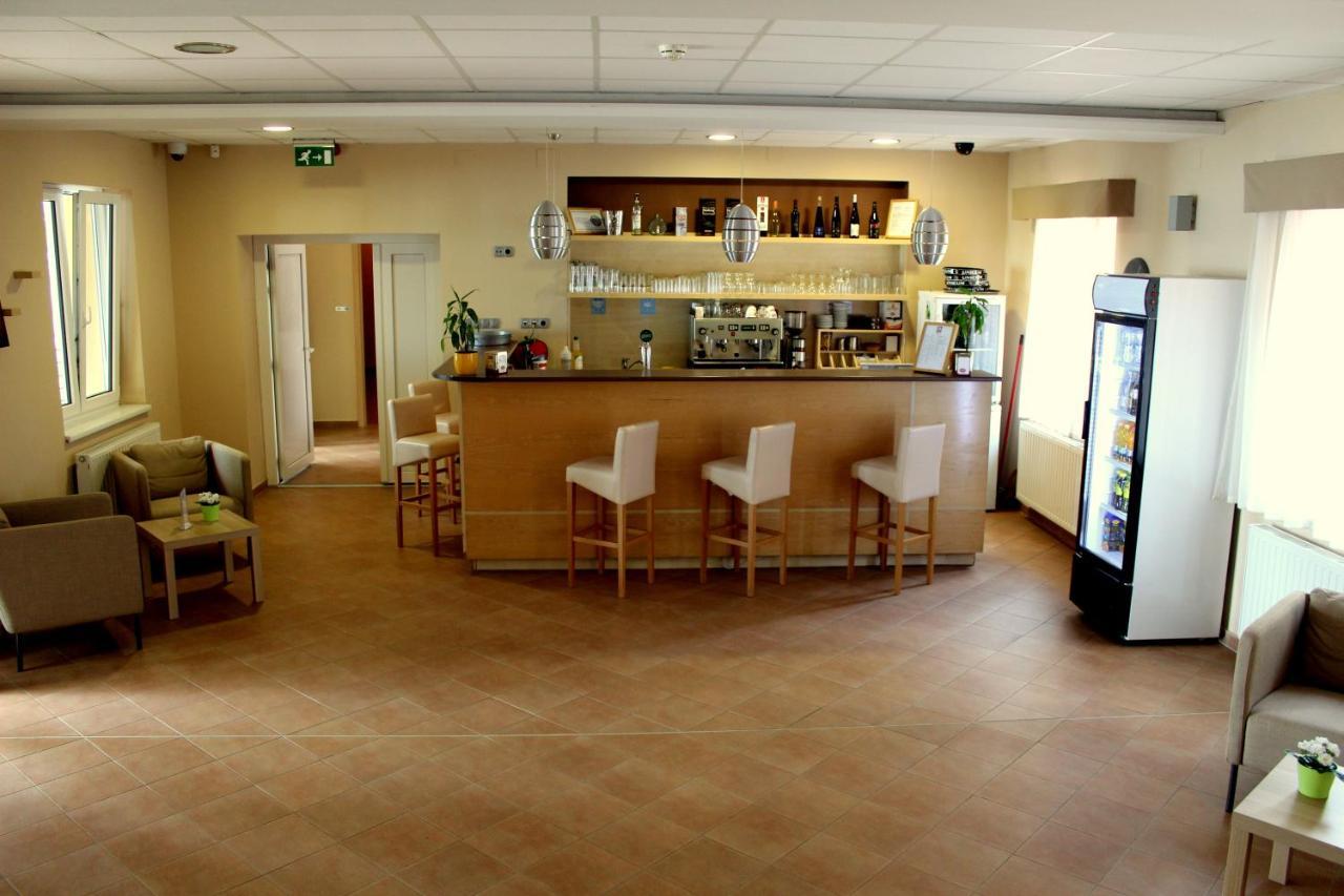 Bf Hotel Balatonföldvár 외부 사진