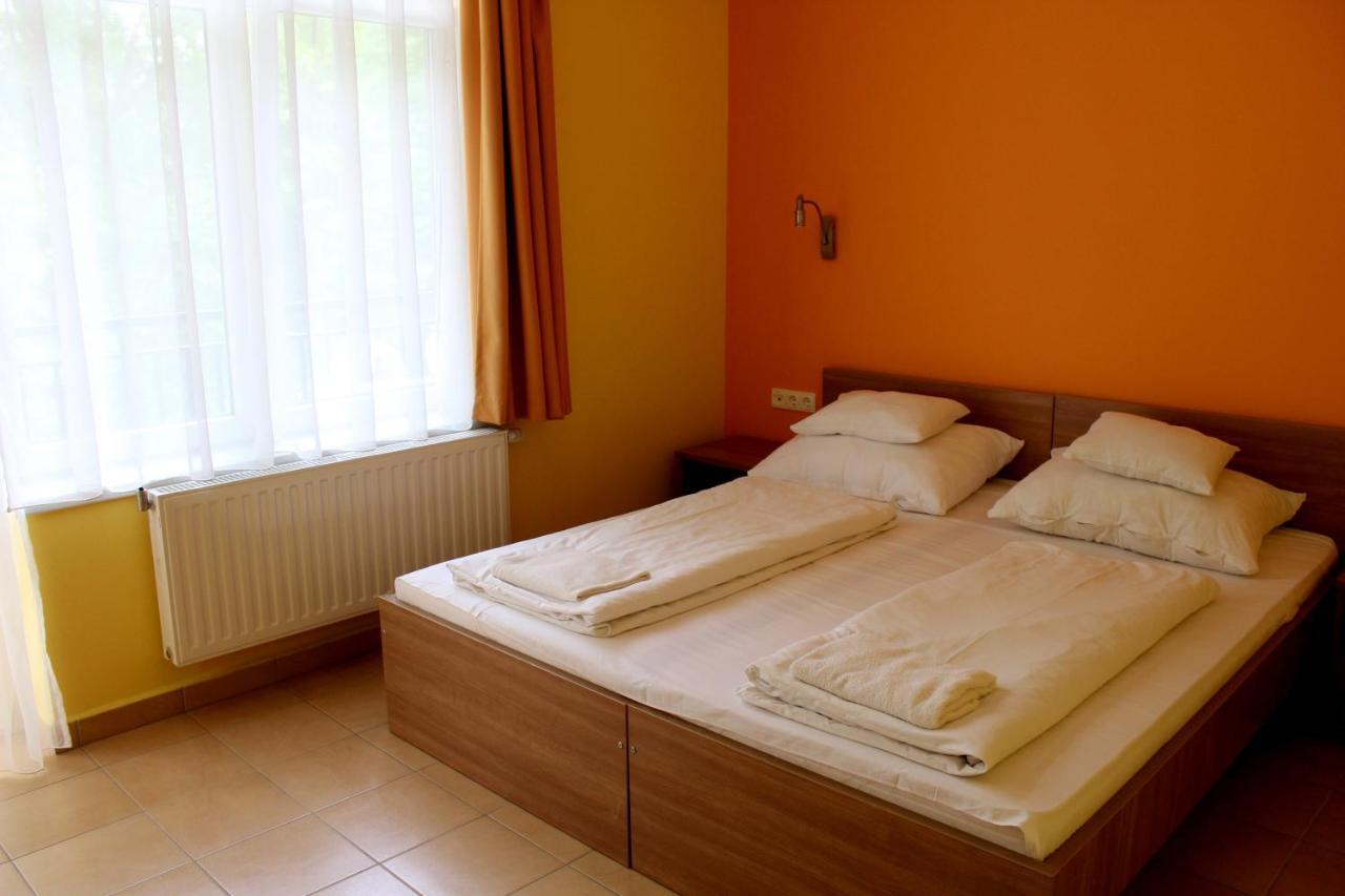 Bf Hotel Balatonföldvár 외부 사진