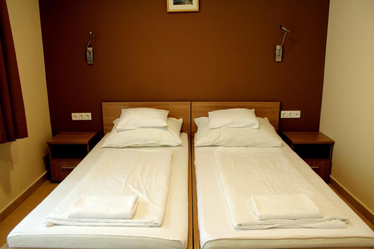 Bf Hotel Balatonföldvár 외부 사진
